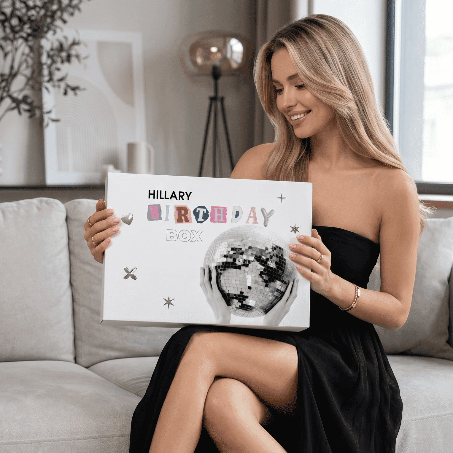 Набір Hillary's Birthday Deluxe Secret Box thumbnail